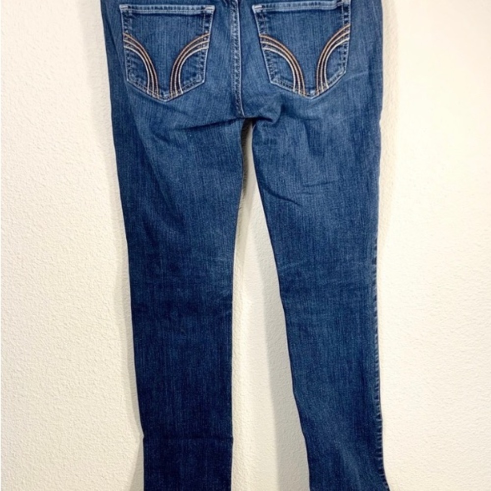 Womens hollister jeans (3R) Like New - Picture 2 of 5
